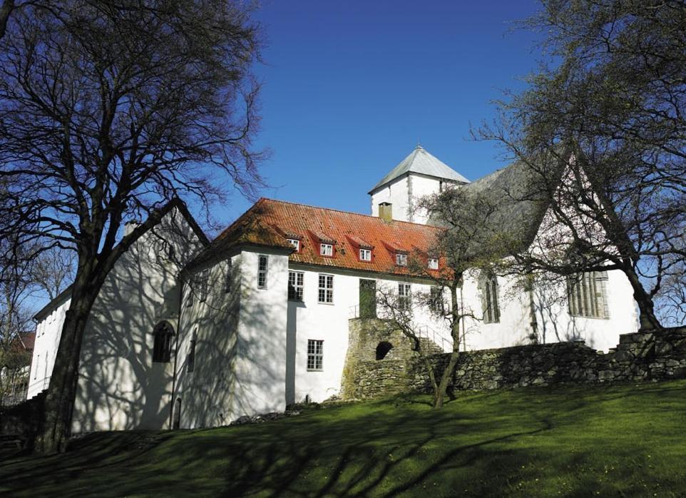Utstein Kloster Hotell Mosterøy Екстериор снимка